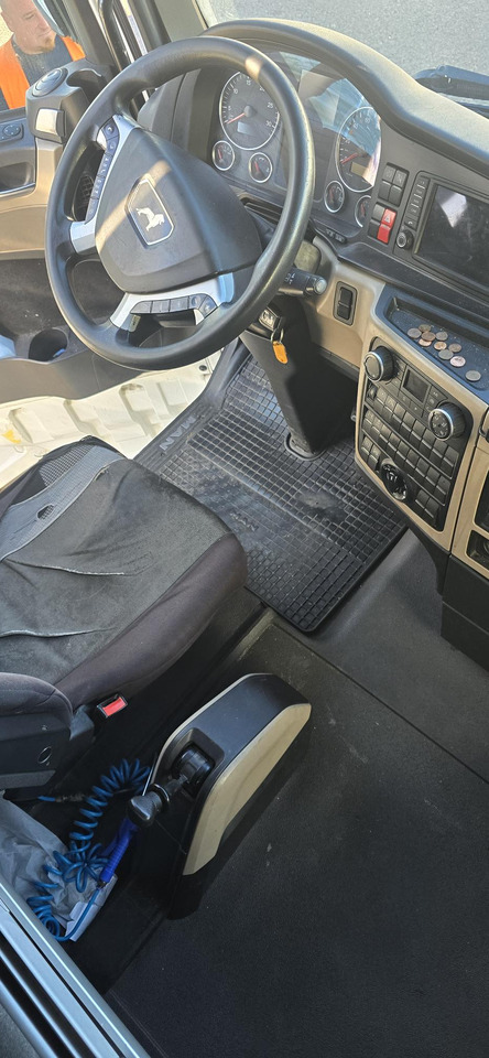 MAN TGX 18 500 - Vlačilec: slika 4 MAN TGX 18 500 - Vlačilec: slika 4