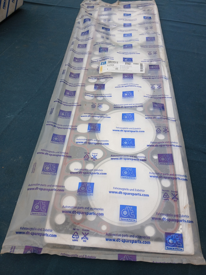 Cylinderheadgasket DT 420366 for Mercedes OM 366 - Motorno tesnilo: slika 1 Cylinderheadgasket DT 420366 for Mercedes OM 366 - Motorno tesnilo: slika 1