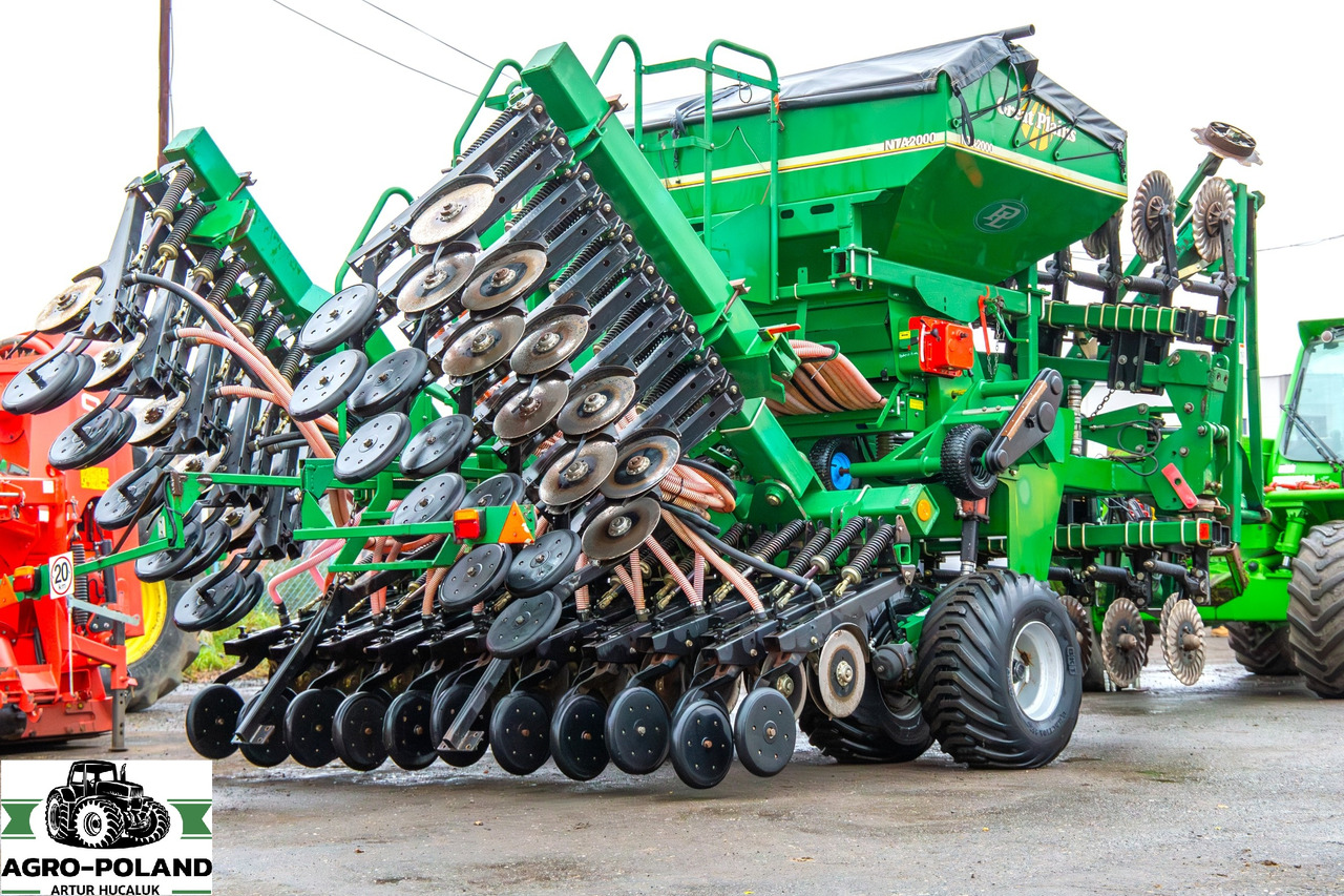 Great Plains NTA 2000 - 2008 ROK - Sejalni kombajn: slika 3 Great Plains NTA 2000 - 2008 ROK - Sejalni kombajn: slika 3