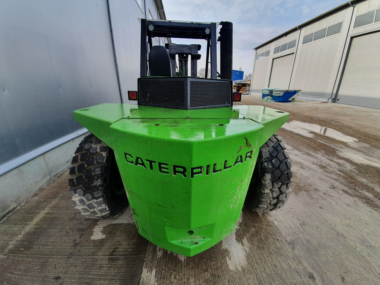 Terenski viličar CATERPILLAR V330B: slika 16