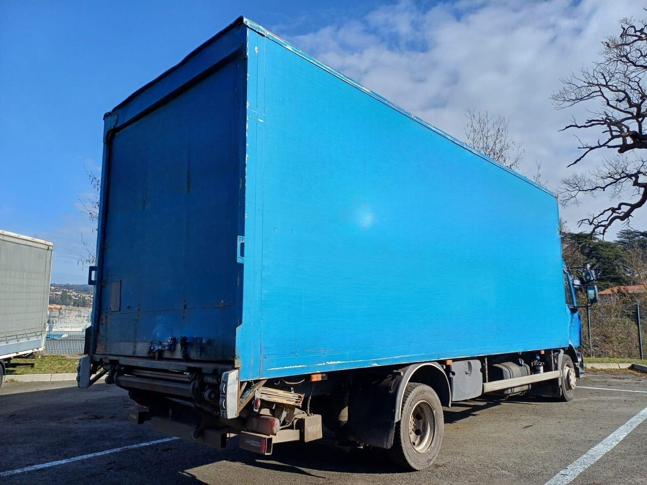 RENAULT MIDLUM 12.270 - Tovornjak zabojnik: slika 3 RENAULT MIDLUM 12.270 - Tovornjak zabojnik: slika 3