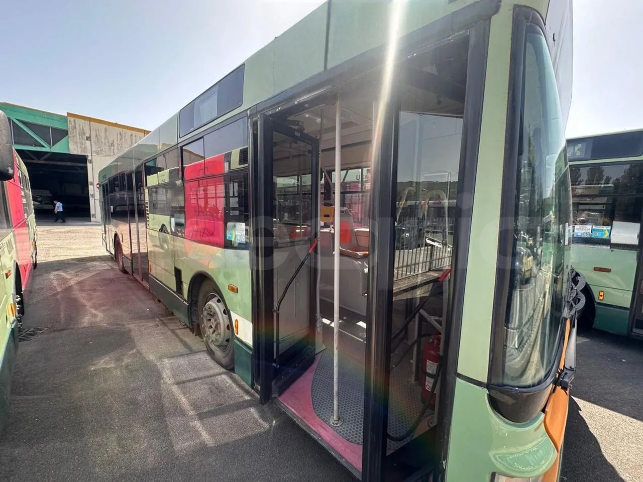 Bundle di 16 mezzi Irisbus - 491E Irisbus - 491E Irisbus - 491E Irisbus - 491E Irisbus - 491E Irisbus - 491E Irisbus - 491E Irisbus - 491E Irisbus - 491E Irisbus - 491E Irisbus - 491E Mercedes-Benz - - Primestni avtobus: slika 1 Bundle di 16 mezzi Irisbus - 491E Irisbus - 491E Irisbus - 491E Irisbus - 491E Irisbus - 491E Irisbus - 491E Irisbus - 491E Irisbus - 491E Irisbus - 491E Irisbus - 491E Irisbus - 491E Mercedes-Benz - - Primestni avtobus: slika 1