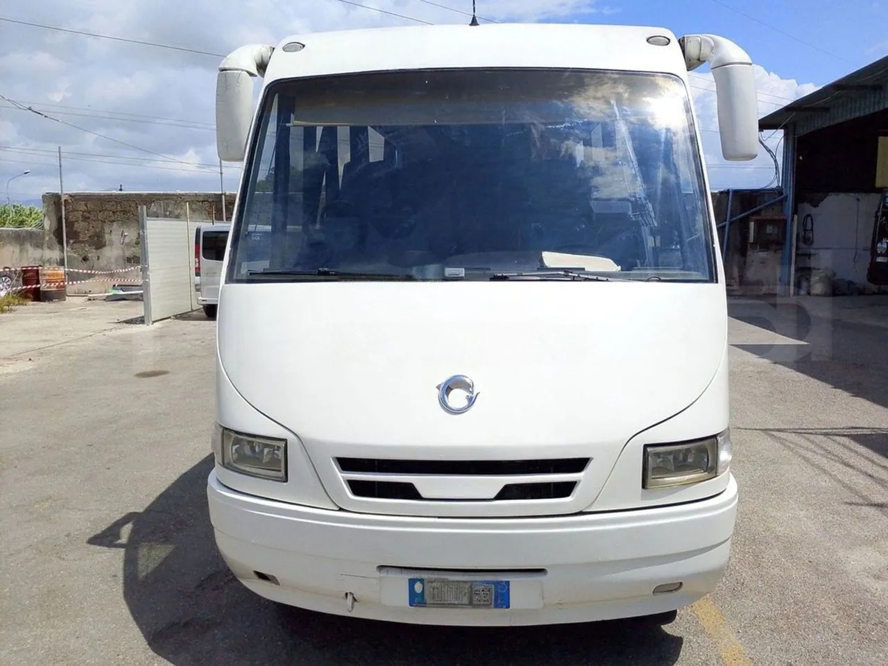 Iveco Daily - Potovalni avtobus: slika 2 Iveco Daily - Potovalni avtobus: slika 2