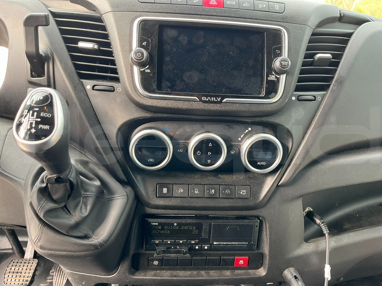 Iveco Daily - Minibus, Potniški kombi: slika 2 Iveco Daily - Minibus, Potniški kombi: slika 2