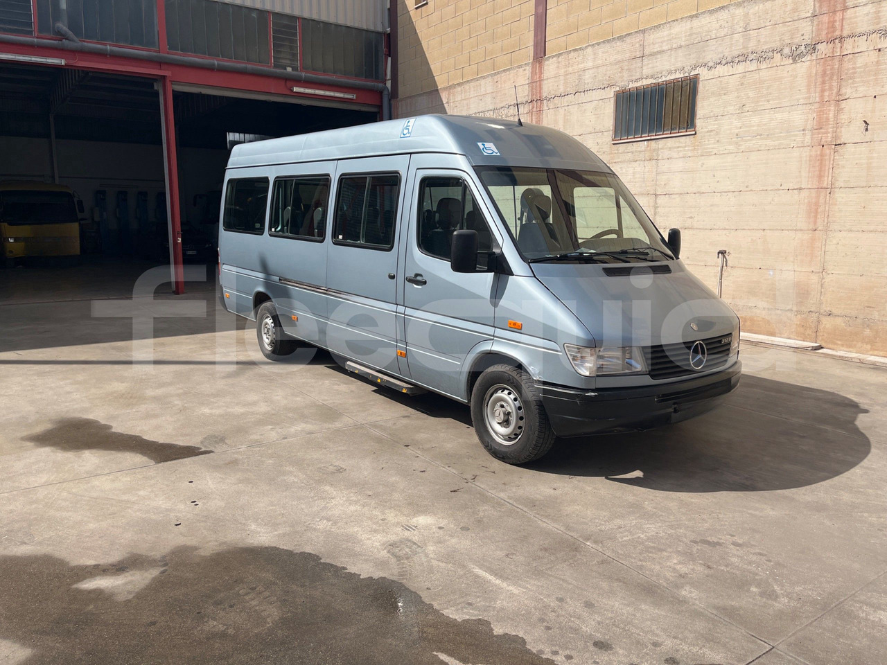 Mercedes-Benz Sprinter - Minibus, Potniški kombi: slika 1 Mercedes-Benz Sprinter - Minibus, Potniški kombi: slika 1