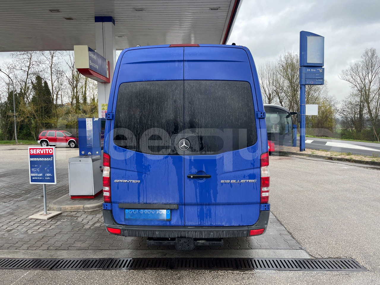 Mercedes-Benz Sprinter - Minibus, Potniški kombi: slika 5 Mercedes-Benz Sprinter - Minibus, Potniški kombi: slika 5
