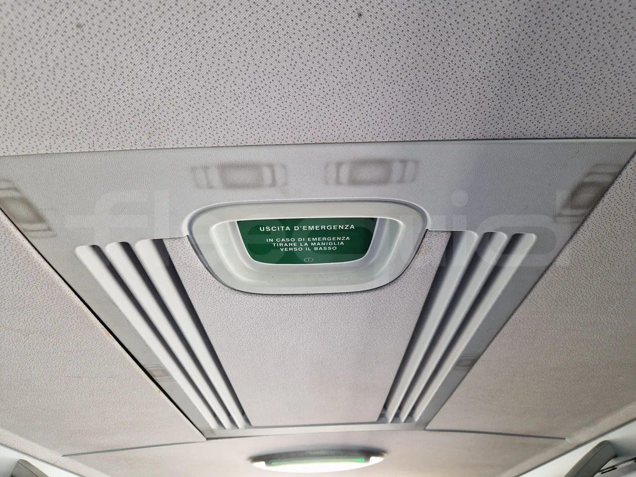 Potovalni avtobus Mercedes-Benz Tourismo: slika 29 Potovalni avtobus Mercedes-Benz Tourismo: slika 29