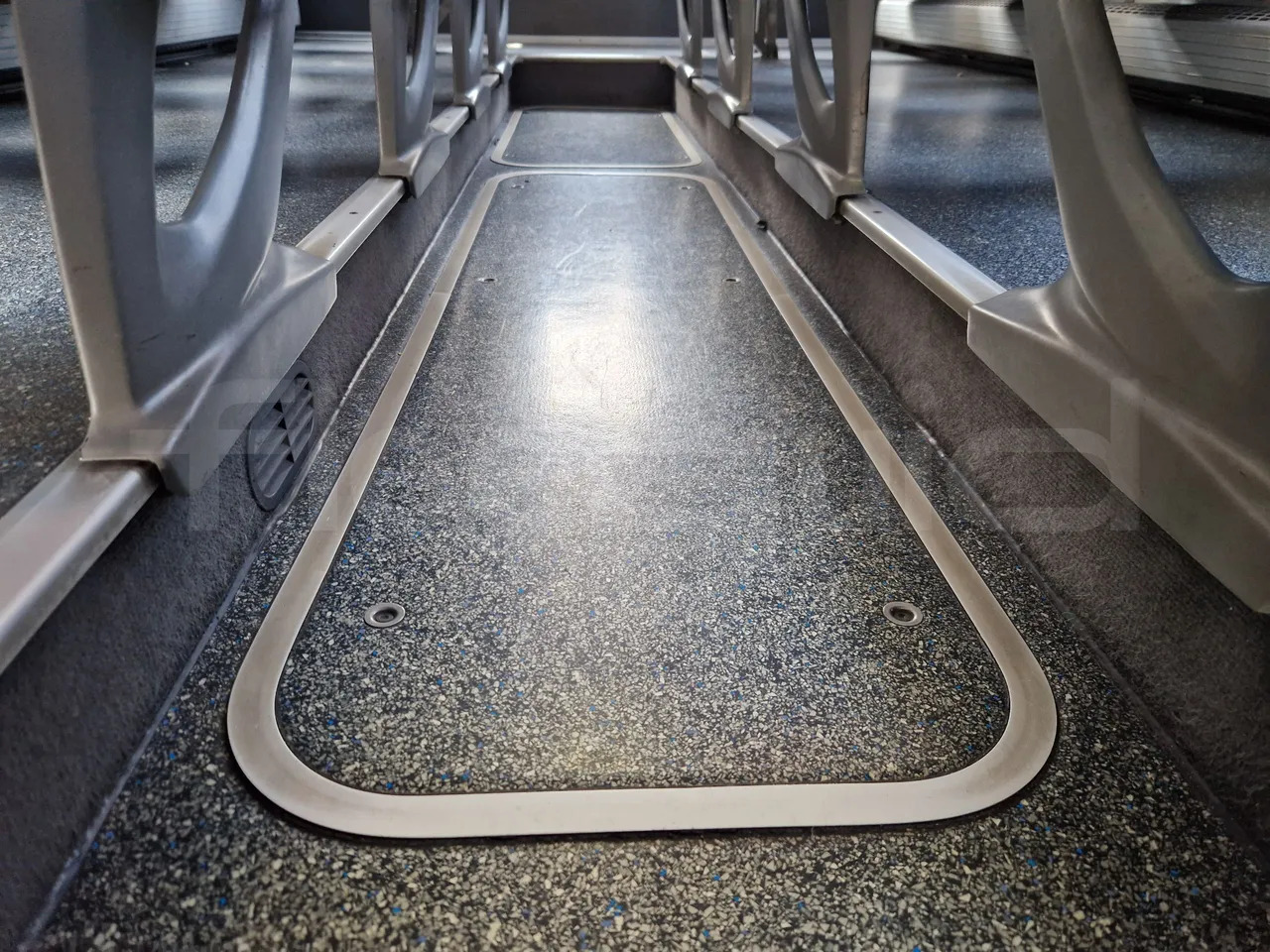 Potovalni avtobus Mercedes-Benz Tourismo: slika 43 Potovalni avtobus Mercedes-Benz Tourismo: slika 43