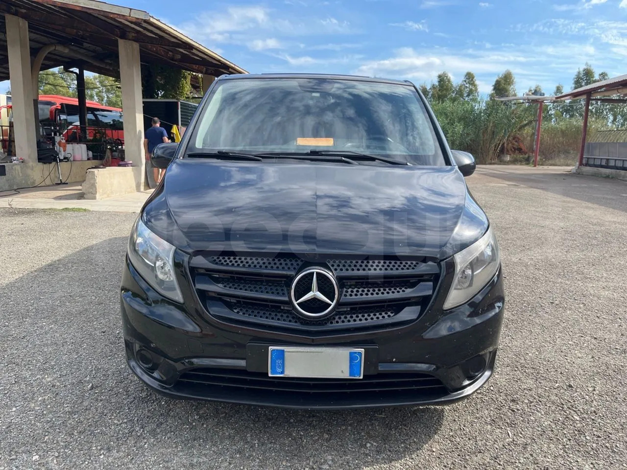 Mercedes-Benz Vito Tourer - Primestni avtobus: slika 2 Mercedes-Benz Vito Tourer - Primestni avtobus: slika 2