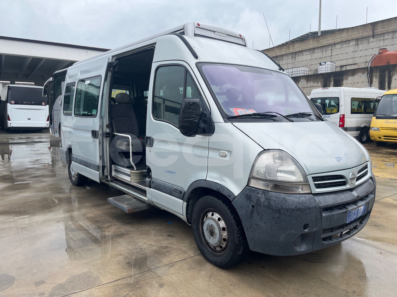 Nissan Interstar - Minibus, Potniški kombi: slika 1 Nissan Interstar - Minibus, Potniški kombi: slika 1