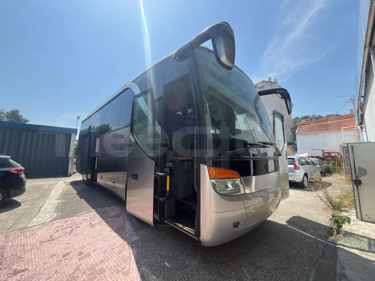 Setra S411 - Potovalni avtobus: slika 1 Setra S411 - Potovalni avtobus: slika 1