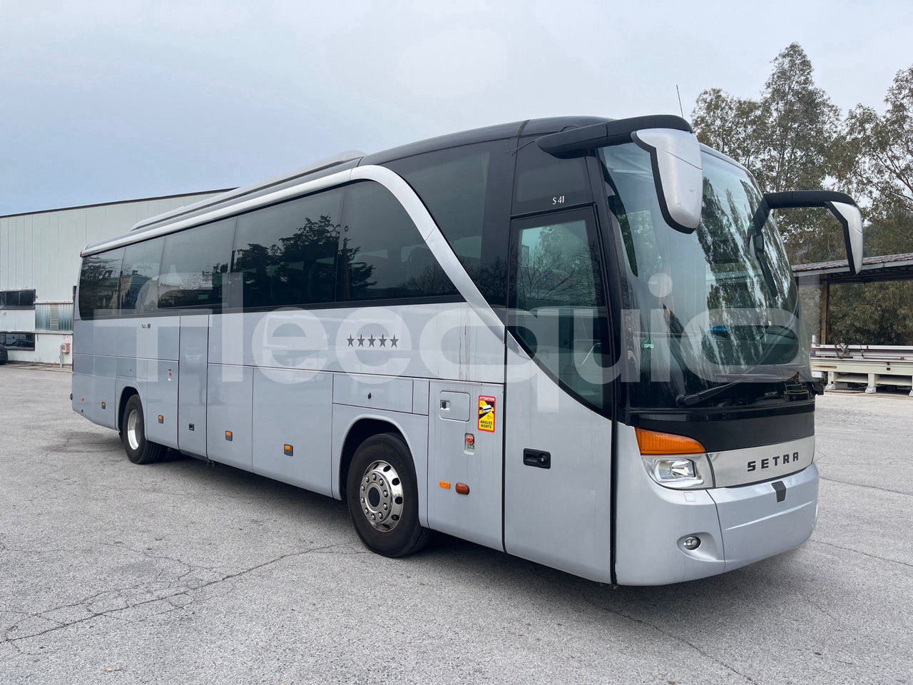 Setra S415 - Potovalni avtobus: slika 1 Setra S415 - Potovalni avtobus: slika 1