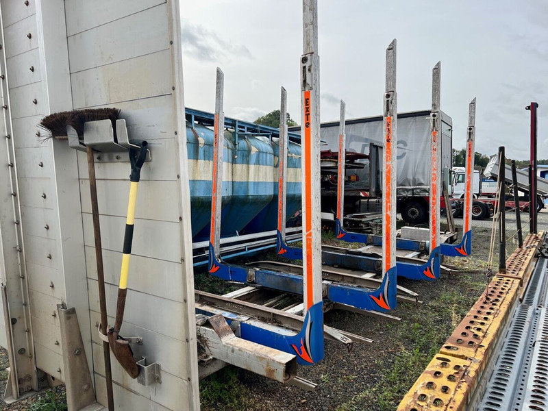 ALUCAR Holzaufbau mit Exterungen - Gozdarska oprema: slika 1 ALUCAR Holzaufbau mit Exterungen - Gozdarska oprema: slika 1
