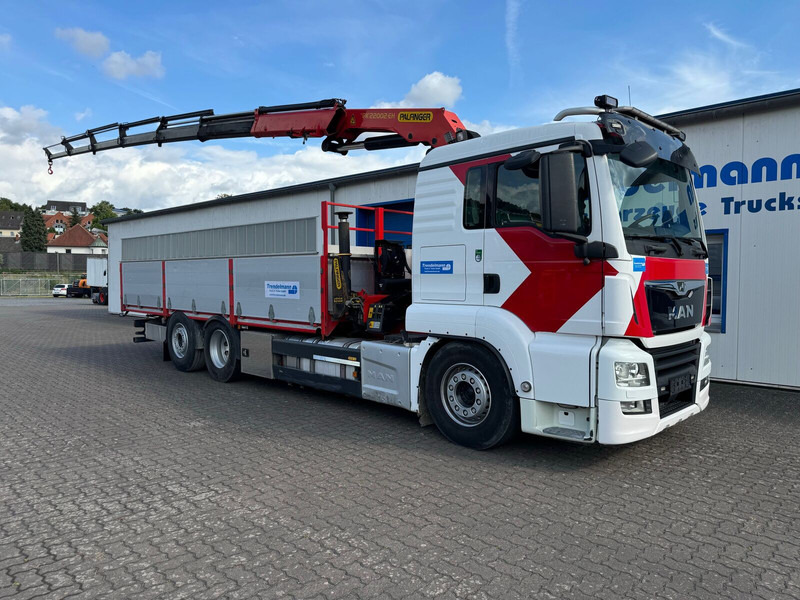 MAN TGS 26.460 6x2 Lenk-Liftachse Palfingerkran PK 22002 hi Fahrerha - Tovornjak s kesonom, Tovornjak z dvigalom: slika 2 MAN TGS 26.460 6x2 Lenk-Liftachse Palfingerkran PK 22002 hi Fahrerha - Tovornjak s kesonom, Tovornjak z dvigalom: slika 2
