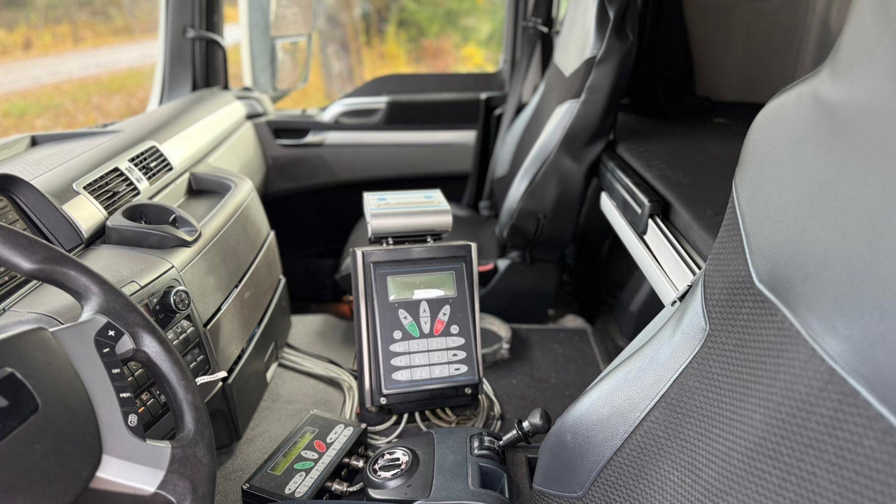 MAN TGS 35.480 8X4-2 TRIDEM Wasser-Tank - Tovornjak cisterna: slika 5 MAN TGS 35.480 8X4-2 TRIDEM Wasser-Tank - Tovornjak cisterna: slika 5