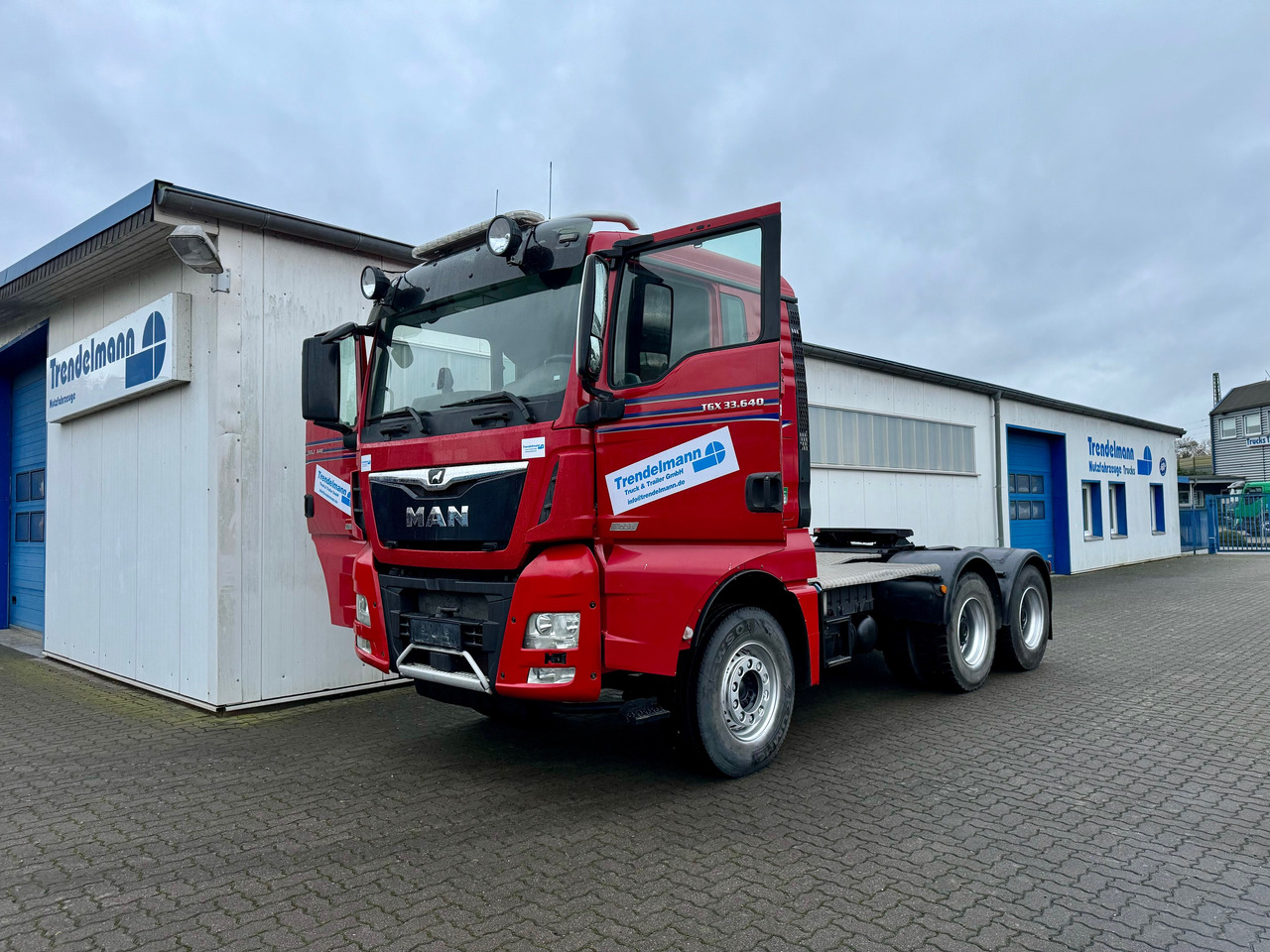 MAN TGS 33.640 6x4 Kipphydraulic-Retarder - Vlačilec: slika 1 MAN TGS 33.640 6x4 Kipphydraulic-Retarder - Vlačilec: slika 1