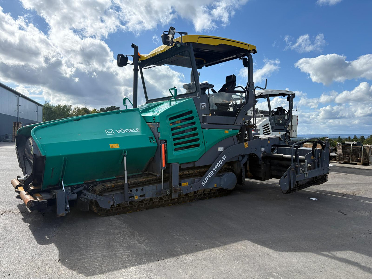 VÖGELE SUPER 1900-3i - Asfaltni finišer: slika 1 VÖGELE SUPER 1900-3i - Asfaltni finišer: slika 1