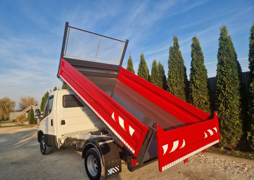 Iveco 35c15 3.0 - Dostavno vozilo prekucnik: slika 3 Iveco 35c15 3.0 - Dostavno vozilo prekucnik: slika 3