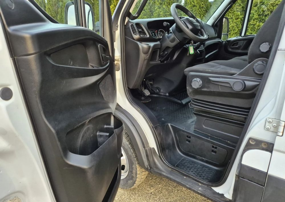 Iveco Iveco 35c18 3.0 180KM Brygadówka/ - Dostavno vozilo prekucnik: slika 5 Iveco Iveco 35c18 3.0 180KM Brygadówka/ - Dostavno vozilo prekucnik: slika 5