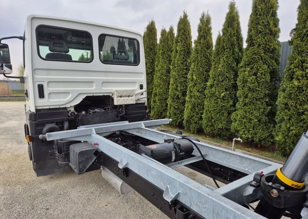 Nissan ATLEON 3.0 150KM Wywrotka 3-stronna - Dostavno vozilo prekucnik: slika 5 Nissan ATLEON 3.0 150KM Wywrotka 3-stronna - Dostavno vozilo prekucnik: slika 5