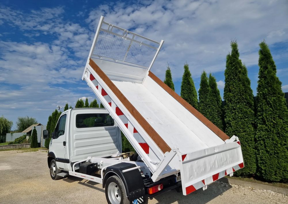 Renault Mascott 3.0 DXI - Dostavno vozilo prekucnik: slika 3 Renault Mascott 3.0 DXI - Dostavno vozilo prekucnik: slika 3