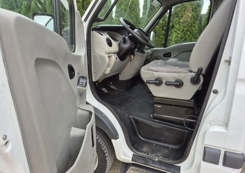 Renault Mascott 3.0Dxi - Dostavno vozilo prekucnik: slika 4 Renault Mascott 3.0Dxi - Dostavno vozilo prekucnik: slika 4