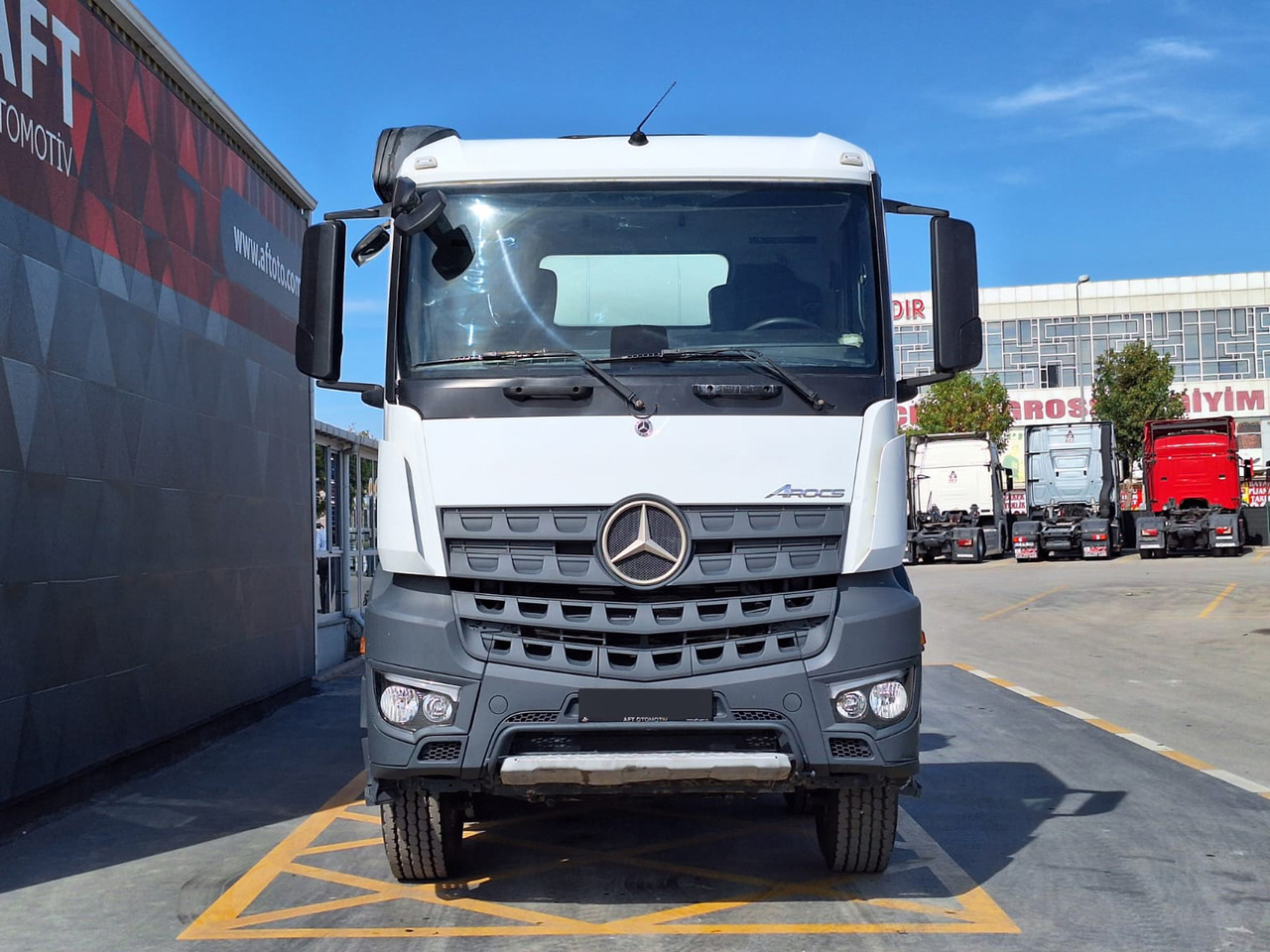 MERCEDES-BENZ AROCS 4142 - Mešalec za beton: slika 2 MERCEDES-BENZ AROCS 4142 - Mešalec za beton: slika 2