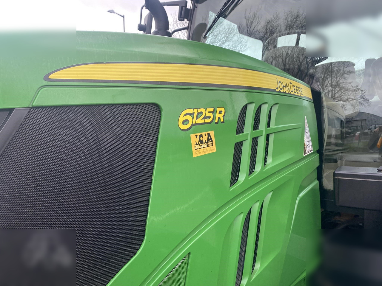 2012 JOHN DEERE 6125R - Traktor: slika 3 2012 JOHN DEERE 6125R - Traktor: slika 3