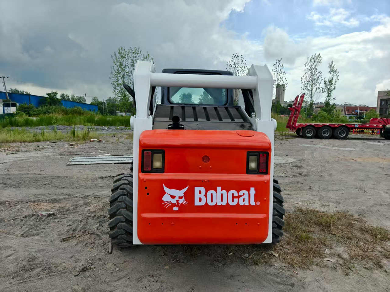 BOBCAT skid steer loader S300 Mining/Agriculture/Urban Construction - Mini nakladalec: slika 3 BOBCAT skid steer loader S300 Mining/Agriculture/Urban Construction - Mini nakladalec: slika 3