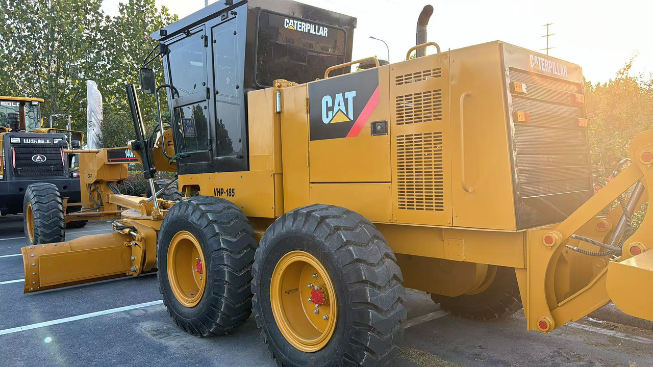 CATERPILLAR 140H used motor grader source supplier - Greder: slika 3 CATERPILLAR 140H used motor grader source supplier - Greder: slika 3