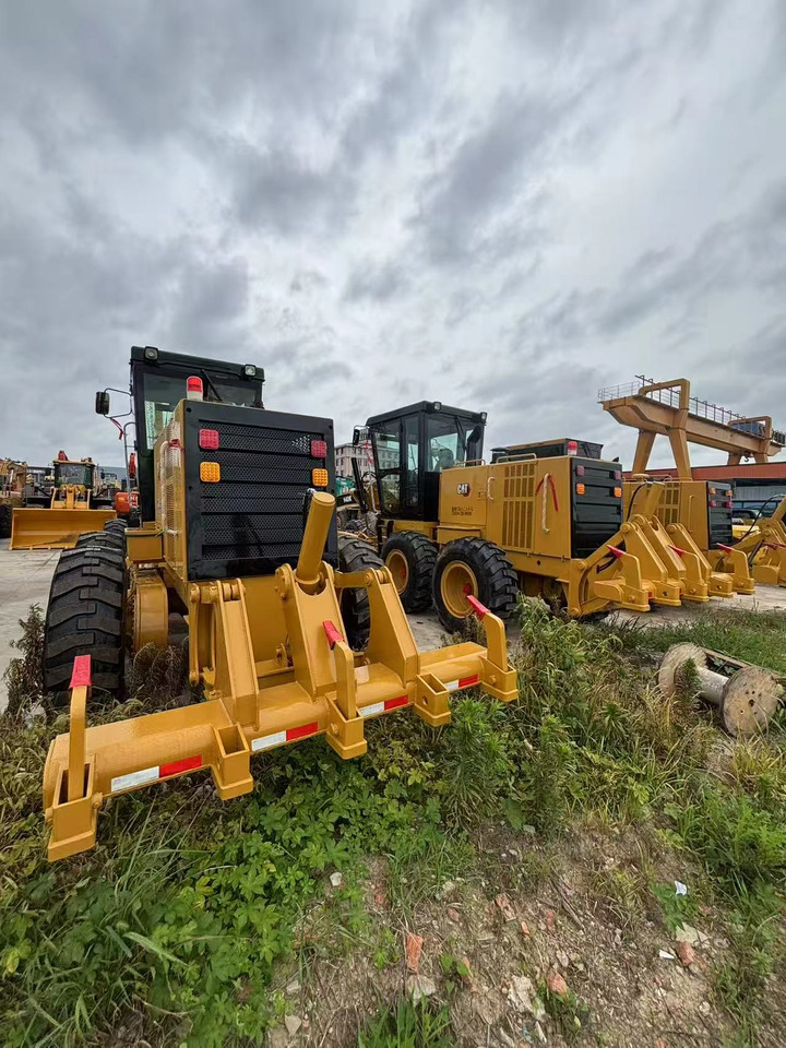 CATERPILLAR 140K - Greder: slika 3 CATERPILLAR 140K - Greder: slika 3