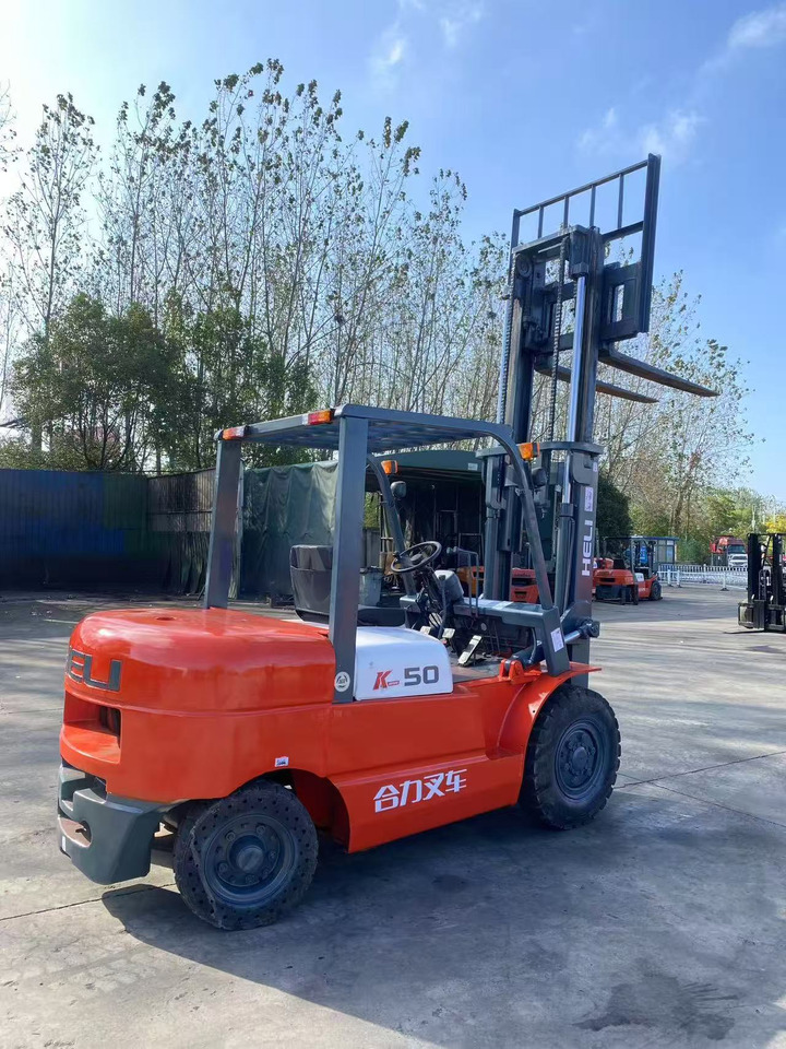 HELI k50 used diesel forklift Customizable mast clamps - Diesel viličar: slika 4 HELI k50 used diesel forklift Customizable mast clamps - Diesel viličar: slika 4
