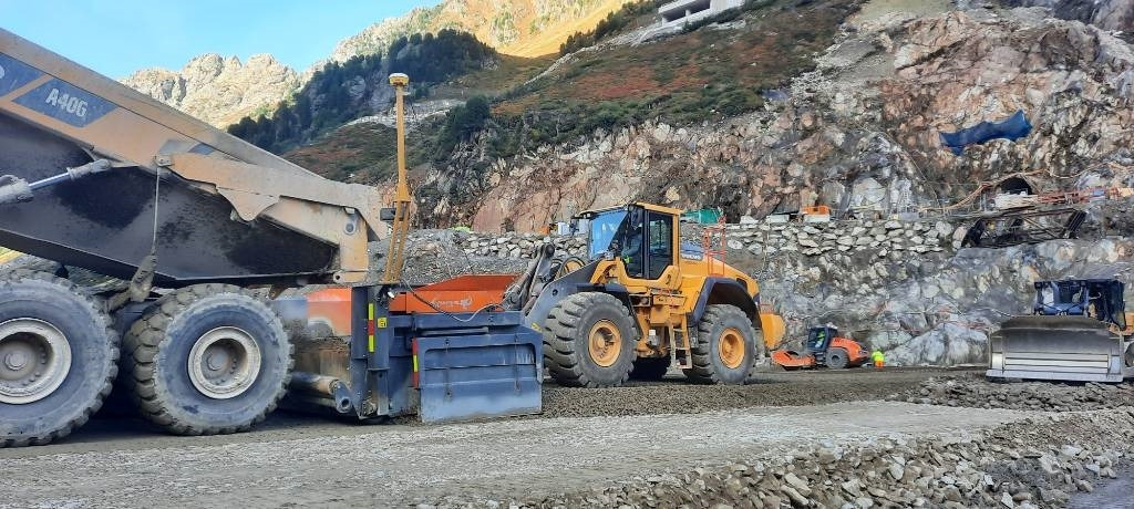 Reptail LM - Greder: slika 1 Reptail LM - Greder: slika 1