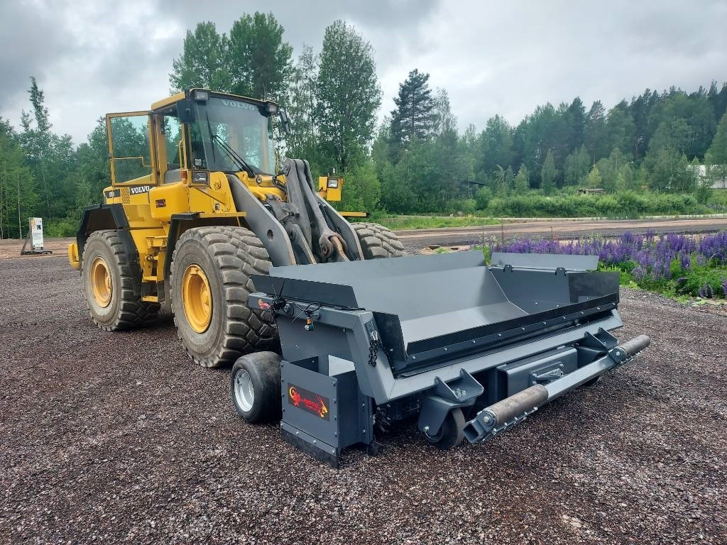 Reptail Road widener - Greder: slika 1 Reptail Road widener - Greder: slika 1