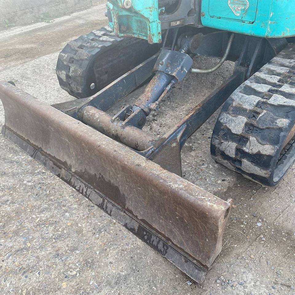 Kobelco SK 30 SR - 6E lizing Kobelco SK 30 SR - 6E: slika 9 Kobelco SK 30 SR - 6E lizing Kobelco SK 30 SR - 6E: slika 9