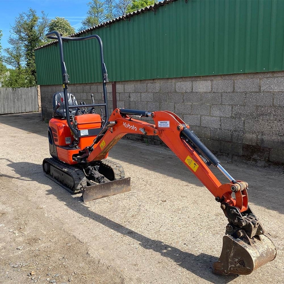 Kubota U10-3 - Mini bager: slika 1 Kubota U10-3 - Mini bager: slika 1