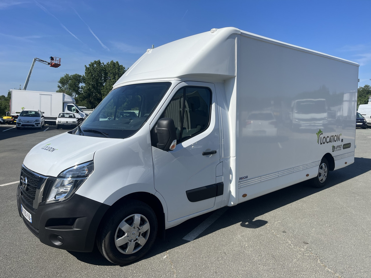 NISSAN INTERSTAR 2.3DCI170 PLANCHE CABINE - Dostavno vozilo z zabojnikom: slika 2 NISSAN INTERSTAR 2.3DCI170 PLANCHE CABINE - Dostavno vozilo z zabojnikom: slika 2