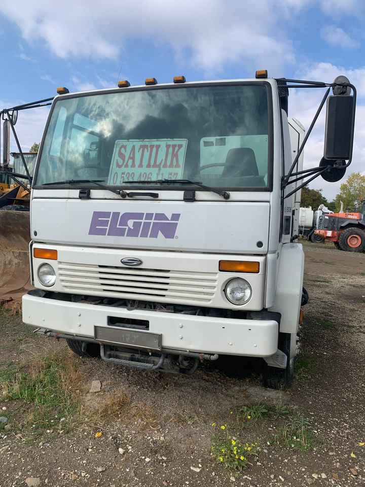 ELGIN GEOVAC VACUUM SWEEPER E TECHNOLOGY - Vozilo za pometanje: slika 1 ELGIN GEOVAC VACUUM SWEEPER E TECHNOLOGY - Vozilo za pometanje: slika 1