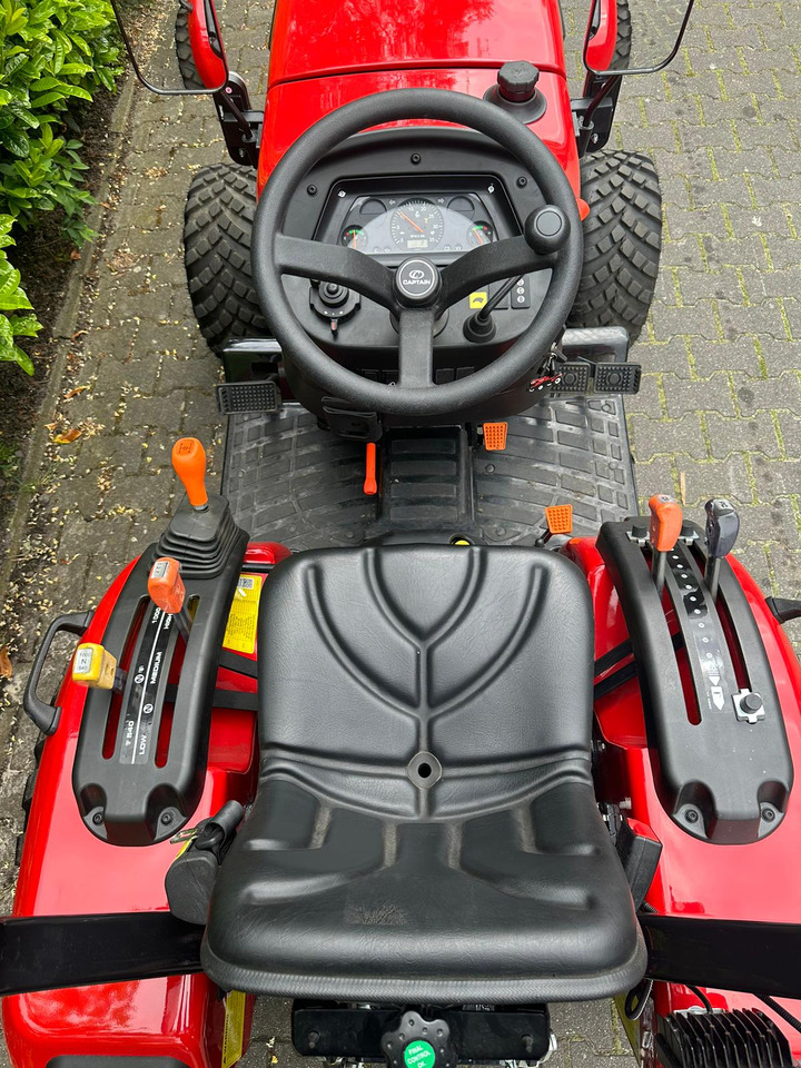 Captain Captain D223 - Mini traktor: slika 2 Captain Captain D223 - Mini traktor: slika 2