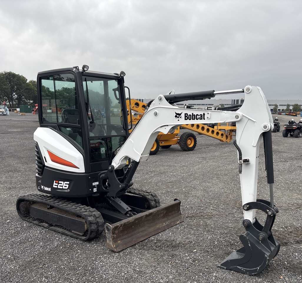 BOBCAT E26 - Mini bager: slika 1 BOBCAT E26 - Mini bager: slika 1
