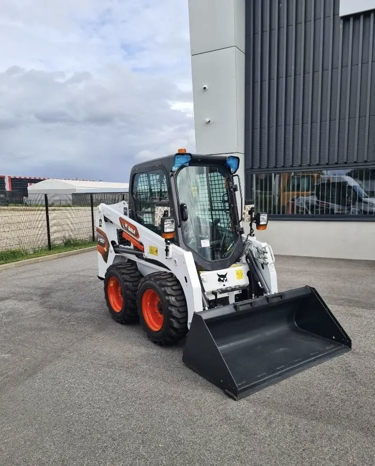 BOBCAT S450 - Mini nakladalec: slika 2 BOBCAT S450 - Mini nakladalec: slika 2