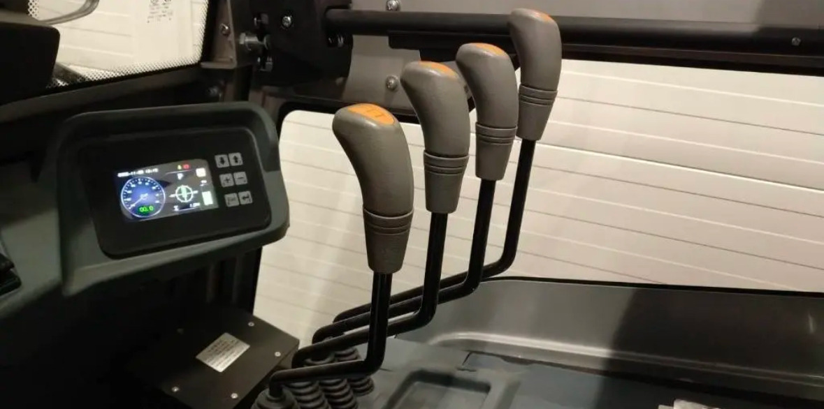 HELI CPD25-GE2DLI - Električni viličar: slika 2 HELI CPD25-GE2DLI - Električni viličar: slika 2