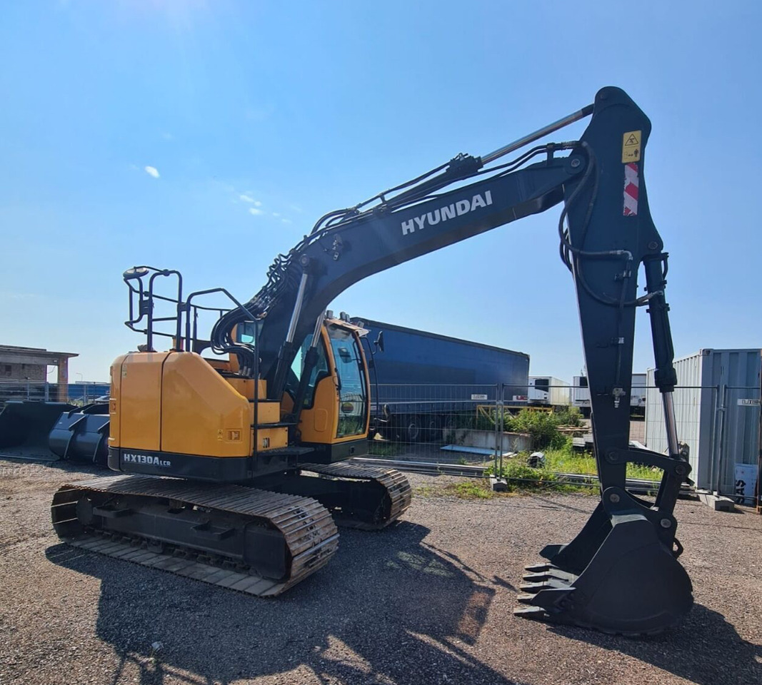 HYUNDAI HX130ALCR - Bager goseničar: slika 3 HYUNDAI HX130ALCR - Bager goseničar: slika 3