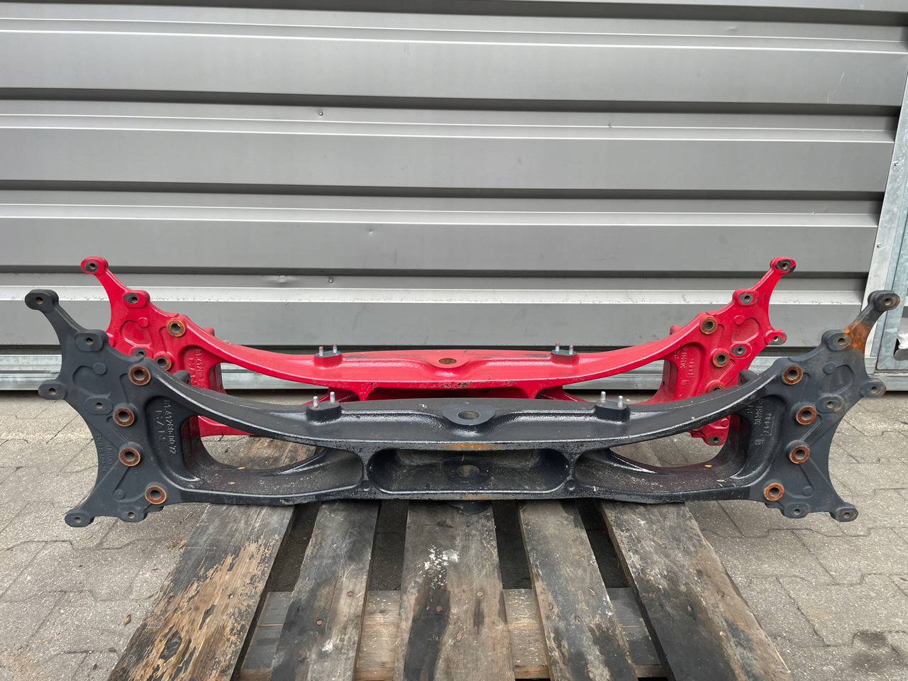 BELKA ZDERZAKA ZDERZAK MAN TGX TGS BUDOWLANY 81412800072 - Odbijač za Tovornjak: slika 1 BELKA ZDERZAKA ZDERZAK MAN TGX TGS BUDOWLANY 81412800072 - Odbijač za Tovornjak: slika 1