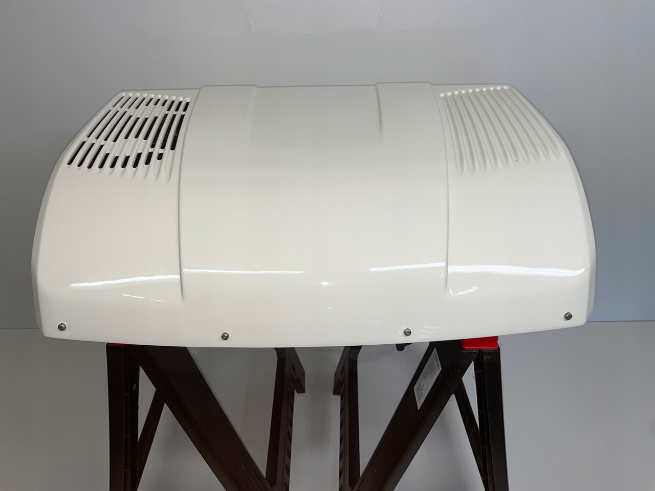 KLIMATYZACJA MAN SCANIA WAECO RT880 RT 880 - Kompresor klime za Tovornjak: slika 1 KLIMATYZACJA MAN SCANIA WAECO RT880 RT 880 - Kompresor klime za Tovornjak: slika 1