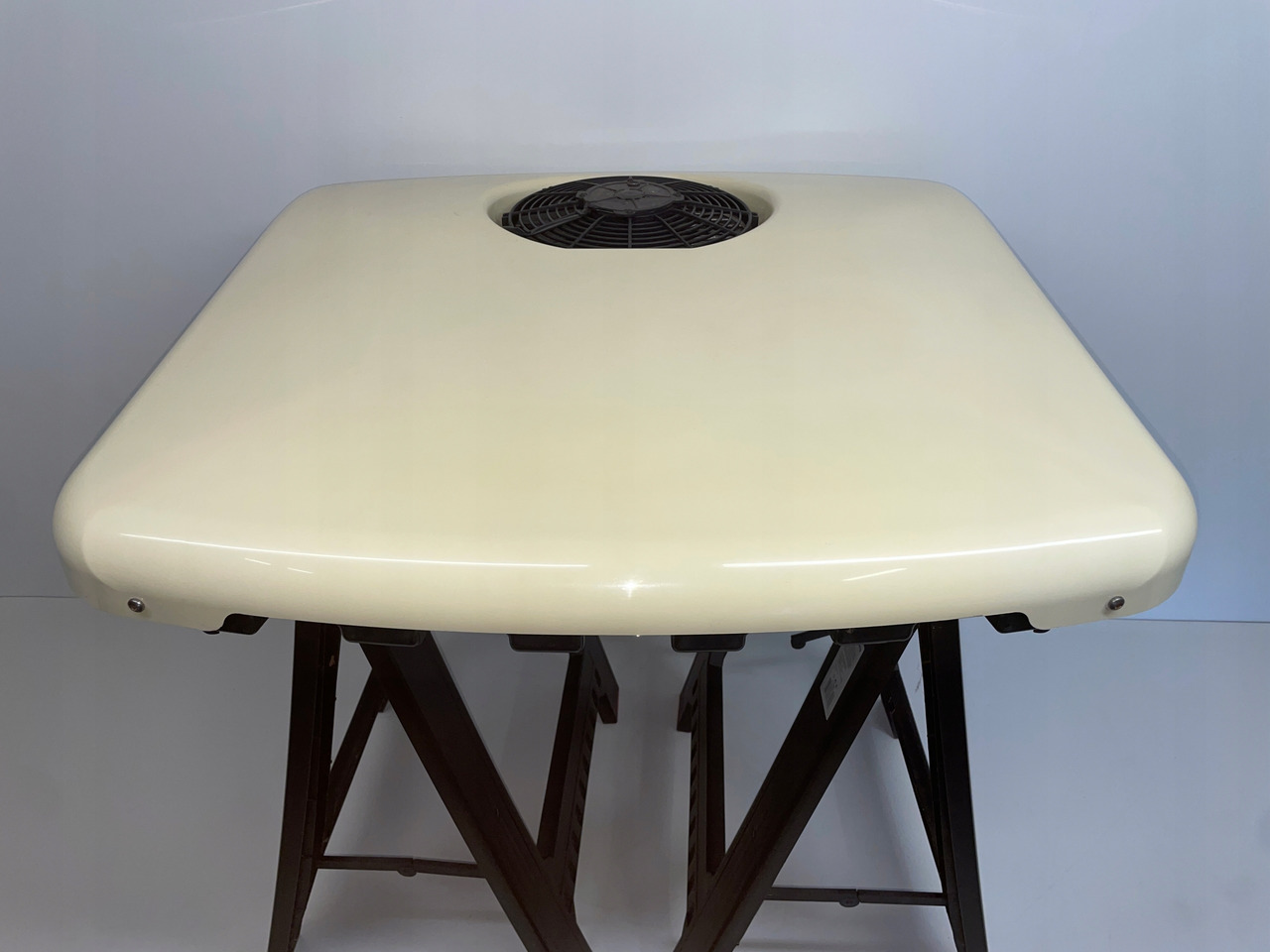 KLIMATYZACJA POSTOJOWA SLIM SCANIA NTG MC2358116 - Kompresor klime za Tovornjak: slika 1 KLIMATYZACJA POSTOJOWA SLIM SCANIA NTG MC2358116 - Kompresor klime za Tovornjak: slika 1