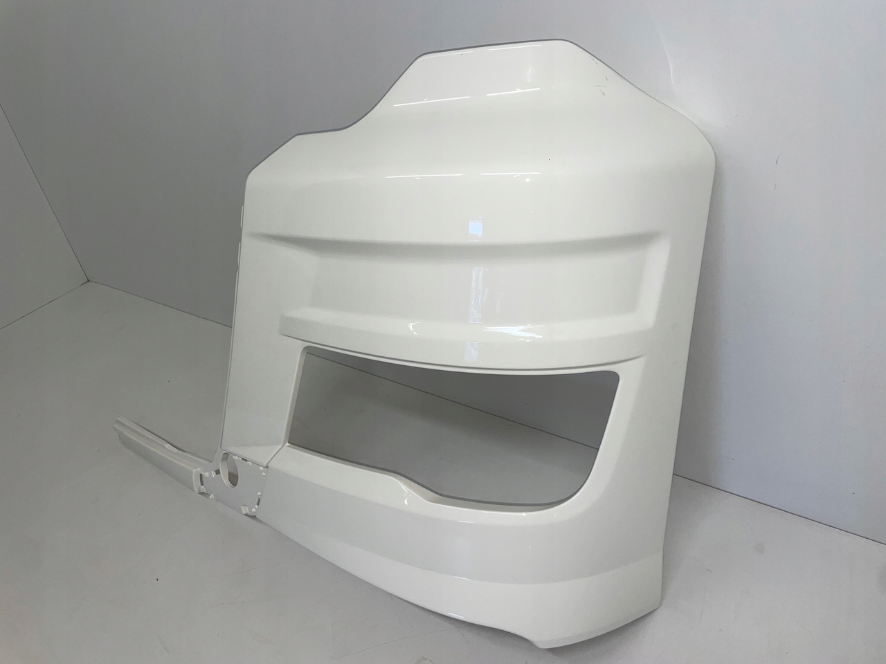 LEWA OSŁONA NA HALOGEN ZDERZAK MAN TG3 TGX 3 81416142277 - Odbijač za Tovornjak: slika 3 LEWA OSŁONA NA HALOGEN ZDERZAK MAN TG3 TGX 3 81416142277 - Odbijač za Tovornjak: slika 3