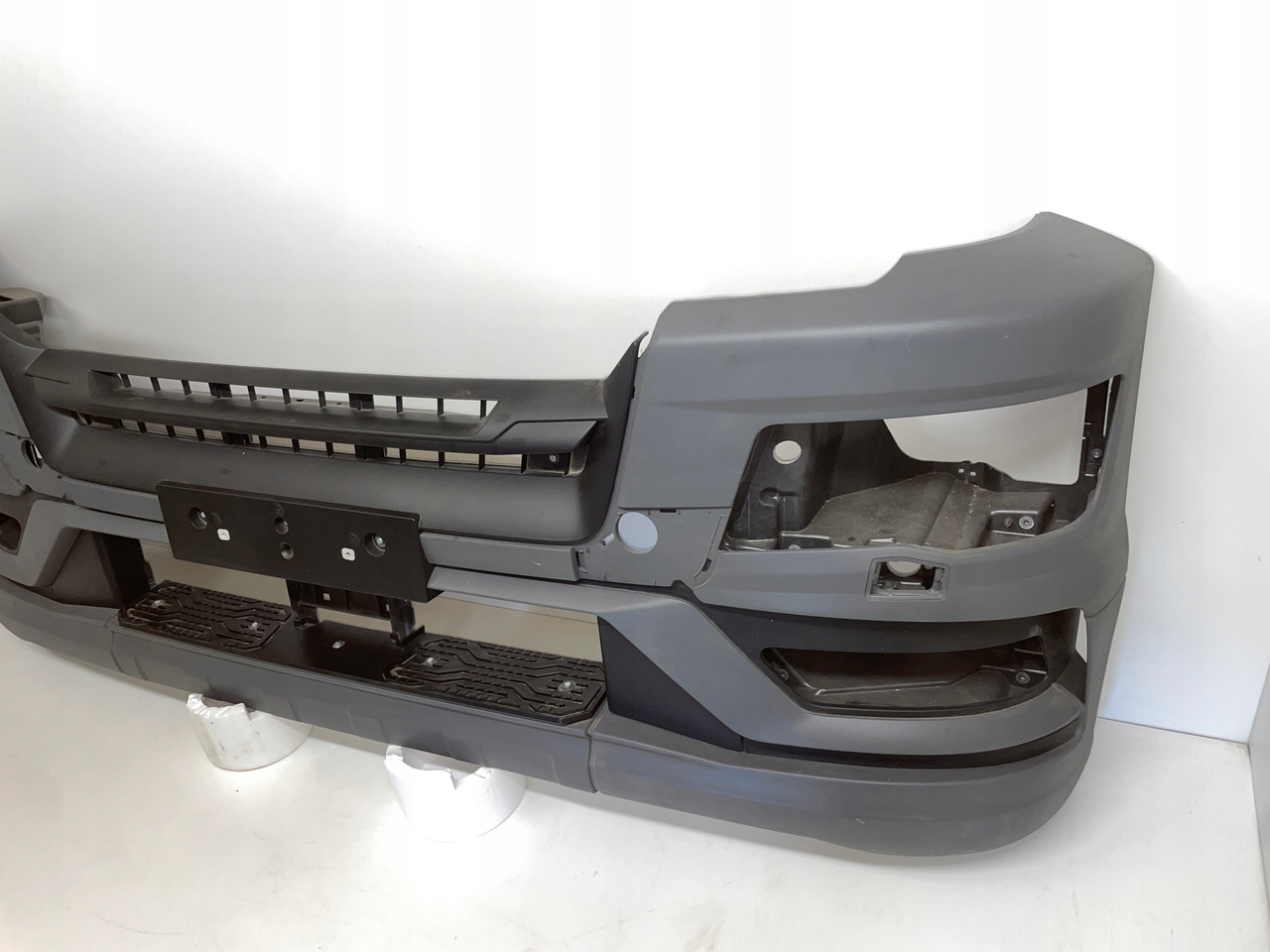 OKULAR STELAŻ OBUDOWA ZDERZAK MAN TG3 TGS3 TGS 3 81416105862 - Odbijač za Tovornjak: slika 4 OKULAR STELAŻ OBUDOWA ZDERZAK MAN TG3 TGS3 TGS 3 81416105862 - Odbijač za Tovornjak: slika 4