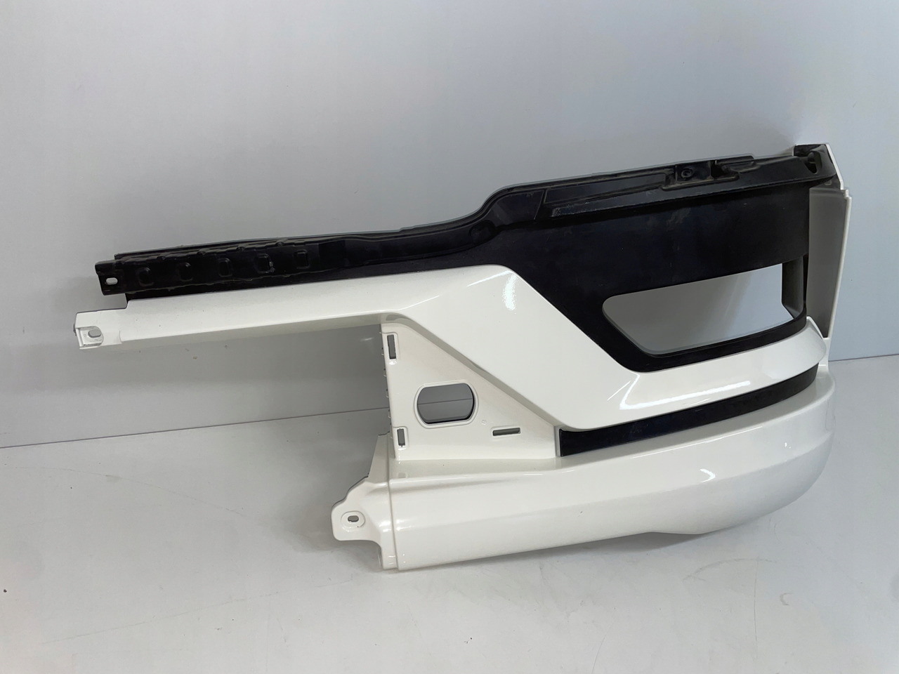 PRAWA OSŁONA NA HALOGEN ZDERZAK MAN TG3 TGX 3 81416142276 - Odbijač za Tovornjak: slika 3 PRAWA OSŁONA NA HALOGEN ZDERZAK MAN TG3 TGX 3 81416142276 - Odbijač za Tovornjak: slika 3