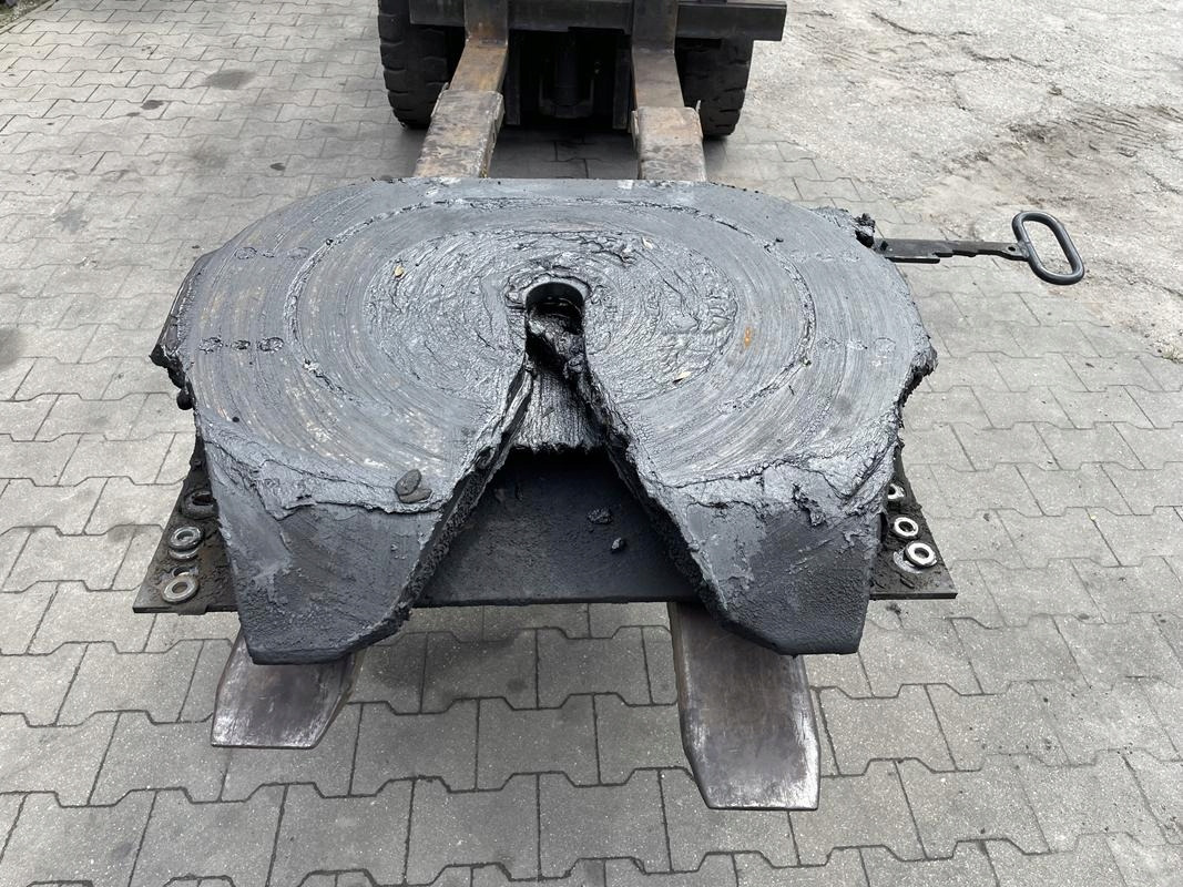 SIODŁO JOST MAN TGX TGS TGS 185 MM ZACZEP HAK - Spojni element za priklopnik za Tovornjak: slika 3 SIODŁO JOST MAN TGX TGS TGS 185 MM ZACZEP HAK - Spojni element za priklopnik za Tovornjak: slika 3